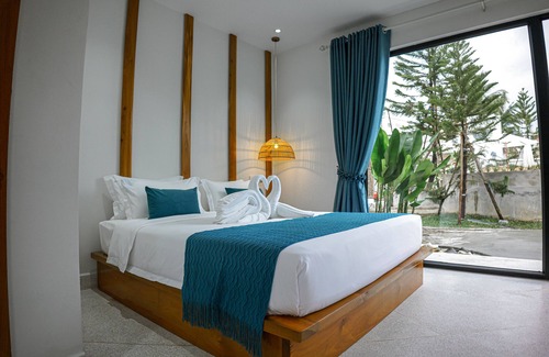 Kampot Hotel | Montagne Residence