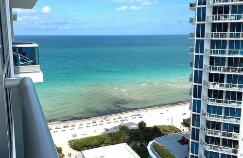 North Beach Apartment | Monte Carlo by Miami Ambassadors