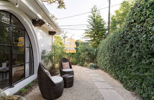 Montecito House | Montecito Studio w/Patio & Outdoor Charm