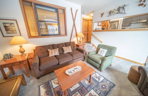 Lakeside Village Condo | Montezuma 1763