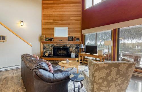 Lakeside Village House | Montezuma Condominiums