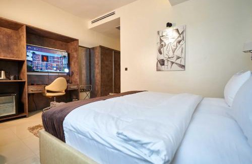 Lekki Phase 1 Hotel | Monty Suites Lekki