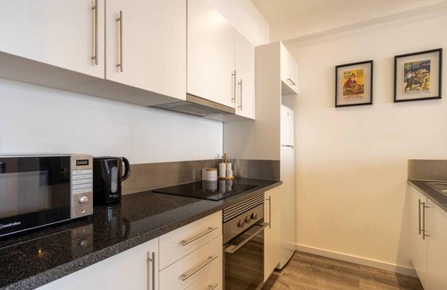 Sao Martinho Apartment | Monumental Apartment 610 Balcony Sea View