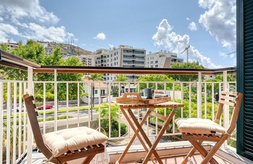 Sao Martinho Apartment | Monumental Tower, a Home in Madeira