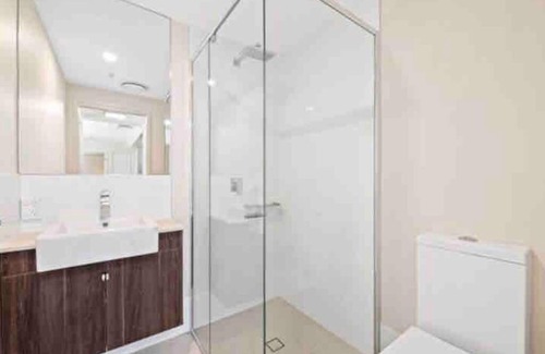 Mooloolaba Apartment | Mooloolaba, First Ave. First Light Apt Ocean Views