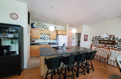 Lost Bridge Village House | Moon Beam-Lakefront-Community Pool & Lost Bridge Marina Nearby