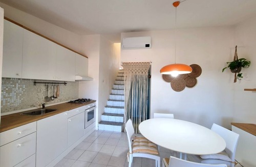 Villaggio delle Mimose House | Moon House 350mt from the beach Sea view Garden Free private parking