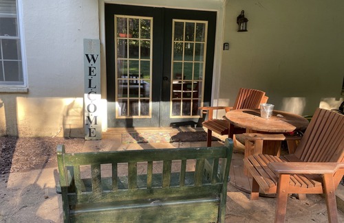 Barboursville Apartment | Moonfire Farm Shenandoah region cozy getaway