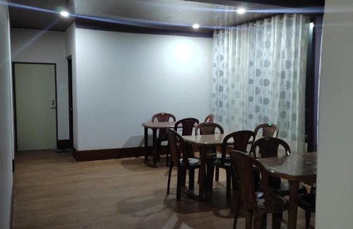Rishop House | Moonlight Home stay