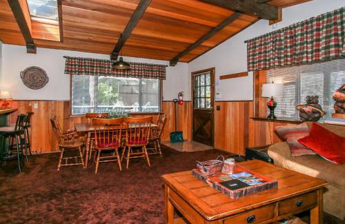 Big Bear Lake House | Moonridge Cottage-1817 by Big Bear Vacations
