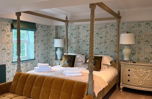 New Forest District Bed & Breakfast | Moorhill House Hotel
