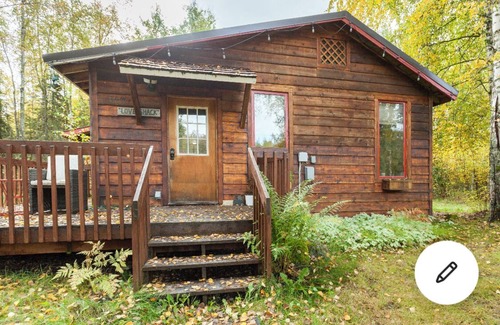 Eagle River Cabin | Moose Lodge Cabin , chalet & apartment , & 2 Hot tubs ! Sleeps 23