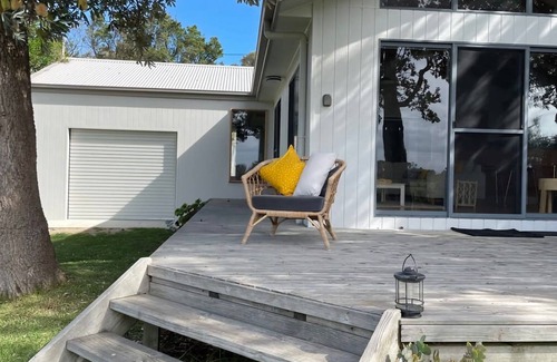 Sandy Point House | Moovue 55 Harbour View Sandy Point