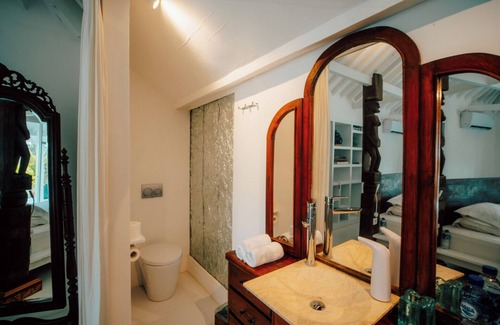 Berawa Hotel | Morabito Art Villa