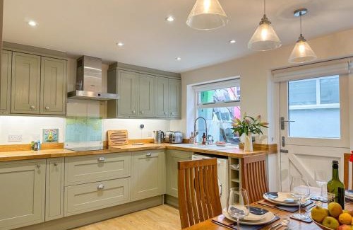 Cawsand House | Mordros Cawsand Cottage, Steps from the Beach
