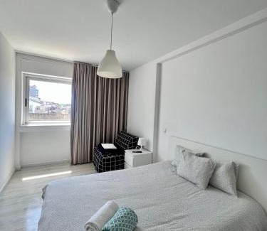 Centro / Baixa House | Moreira Family
