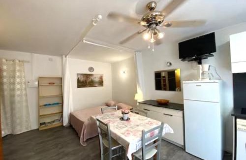 Moriani-Plage Apartment | MORIANI PLAGE Studio climatisé 4 pers B2