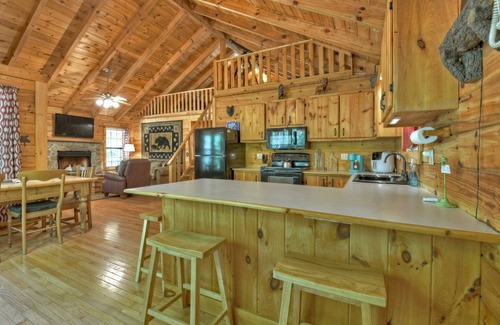 Blue Ridge Cabin | Morning Dew | Hot Tub | Fire Pit