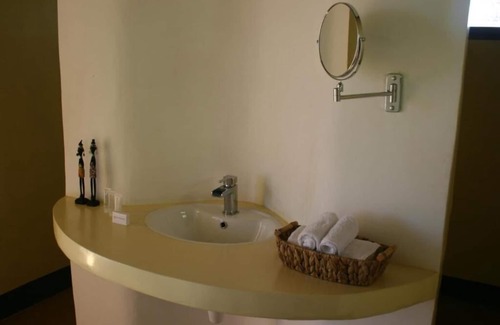 Lake Manyara National Park Cabin | Morona Hill Lodge