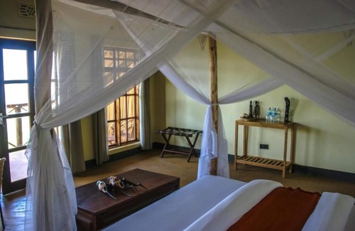 Lake Manyara National Park Cabin | Morona Hill Lodge