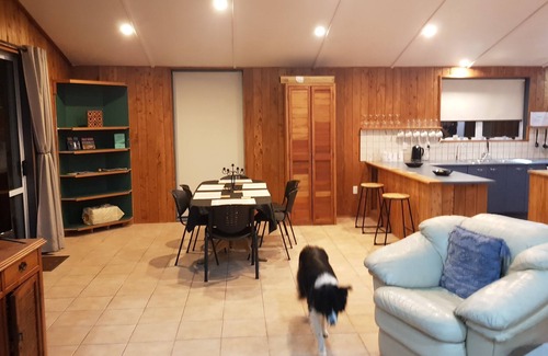 Kimbolton Other | Morunga Farm House - A Peaceful Country Retreat