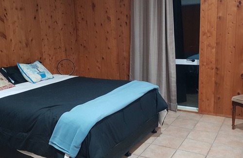 Kimbolton Other | Morunga Farm House - A Peaceful Country Retreat