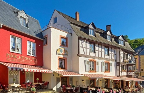Bernkastel House | Moselprinz Gemächer - Märchenhotel