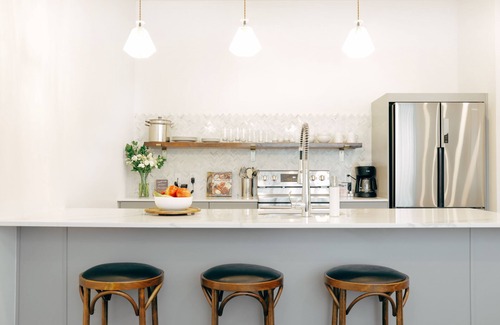 Dawson Apartment | Most Chic 1BR King Suite in Dazzling SoCo New Construction w/Trendy Coffee Shop