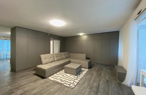 Dnipro Apartment | Most City Area Center Charming apartment