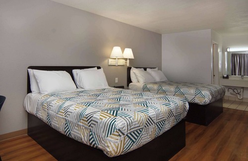 Lancaster Hotel | Motel 6 Lancaster, TX - DeSoto - Lancaster
