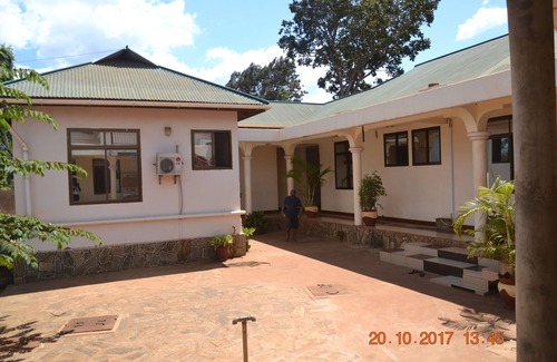 Morogoro Hotel | Motel 88
