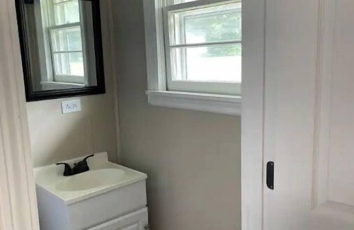 Gilbertsville Hotel | Motel at Kentucky Lake. The Cozy room.