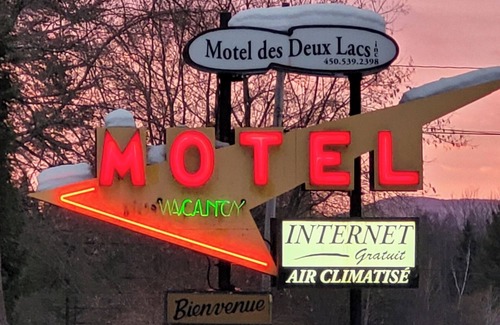 Shefford Hotel | Motel des deux lacs