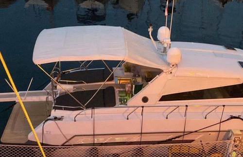Trieste City Centre Boat Rental | Motor Yacht Raffaelli "Bonita"