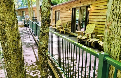 Elkins Cabin | Mountain Cabin 2 with Hot Tub and Sauna
