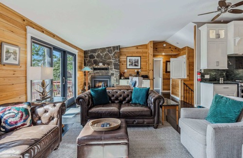 Quechee Cabin | Mountain Escape, Firepit, Views - Fox Lane Retreat