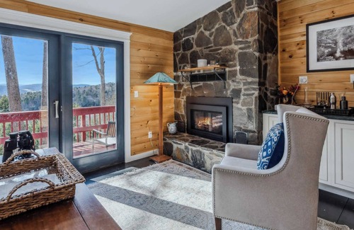 Quechee Cabin | Mountain Escape, Firepit, Views - Fox Lane Retreat