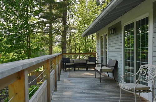North Troy House | Mountain Getaway- Family Friendly Home w/Indoor Hot Tub, 5mi to Jay Peak