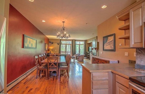 Frisco House | Mountain getaway in Frisco, Colorado; centrally located close to 6 ski areas