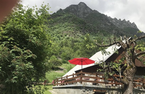 Valjouffrey House | Mountain house, Ecrins park - Valsenestre