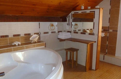 Les Vigneaux House | Mountain house for your holidays in a beautiful region