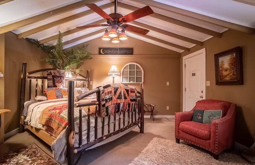 Clarkesville Cabin | Mountain Laurel-#3