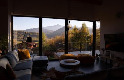 Rasnov Ski Chalet | Mountain Lodge