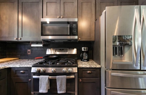 Black Hawk Cabin | Mountain lodge w/creekside sauna and patio w/fire pit - Casinos nearby!