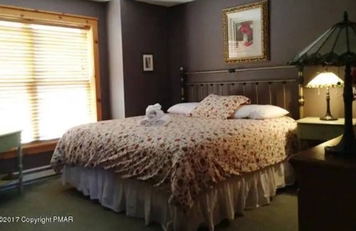 Tannersville Cabin | Mountain Majesty Lodge