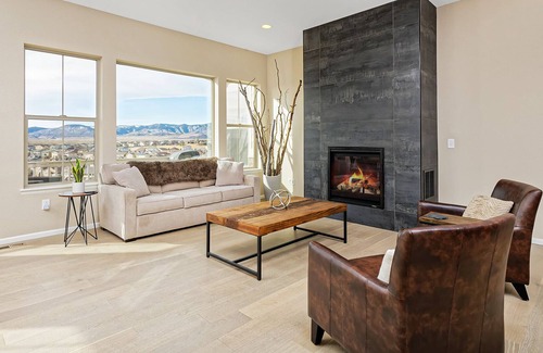 Leyden House | Mountain Marvel | Large Deck with Gorgeous Views, Ping-Pong & Workout Room