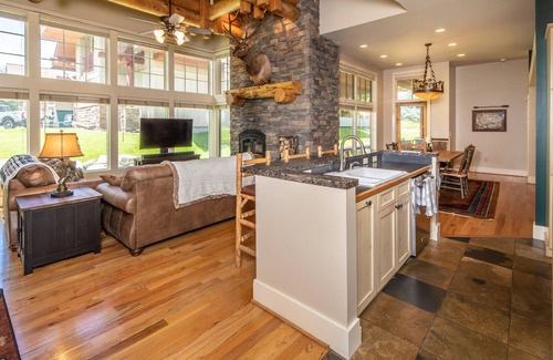 Big Sky Meadow Village Ski Chalet | Mountain Modern Townhome