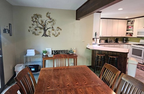 Northface House | Mountain Near - Right beside Salamander ski trail in Timberline, game room & hot tub