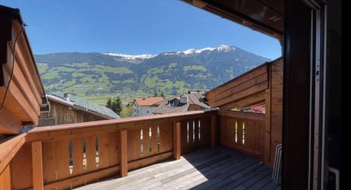 Fuegen Apartment | Mountain Penthouse Top 8 & 9