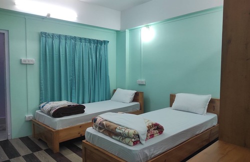 Tawang Hotel | Mountain Resort